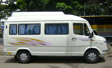 12 Seater Tempo Traveller Rental