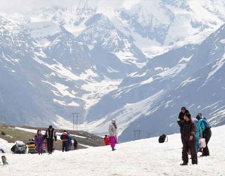 Chandigarh Manali One Way Taxi Tour